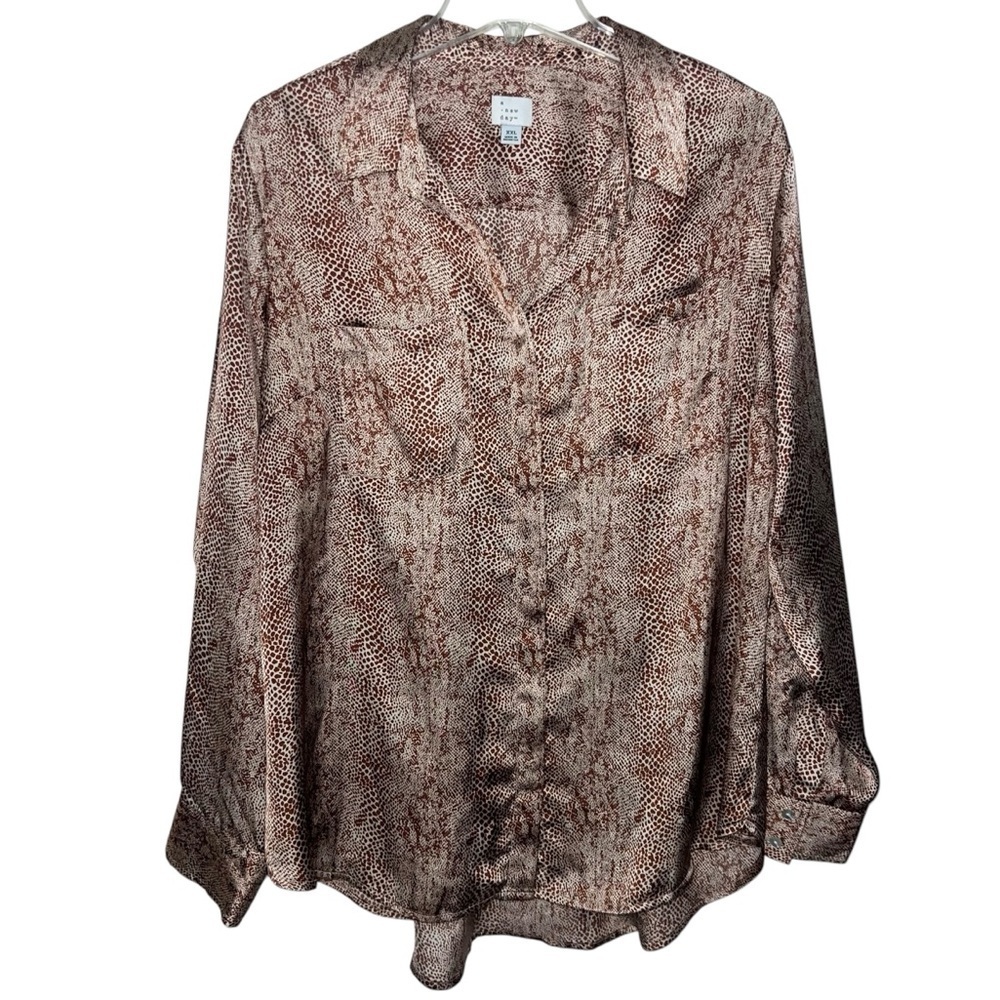 A New Day Silky Animal Print Button Front Blouse Size XXL